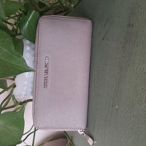 Michael Kors Gray Leather Zip Clutch Waller